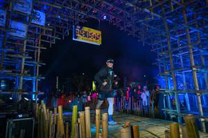 BIB: 841505
                            <button type="button" onclick="openModal(19201863)" class="btn btn-primary btn-sm float-right btn-popup" data-toggle="modal" data-target=".modal-high-quality">
                        <i class="fas fa-shopping-cart"></i> Add to Cart
                    </button>
                                            <button type="button" onclick="isThisMe(19201863, true)" class="btn btn-success btn-sm float-right btn-popup btn-isme hidden" data-toggle="tooltip" data-placement="bottom" title="นี่คือรูปของคุณใช่ไหม คลิกที่นี่เพื่อเอาเข้าอัลบั้ม">
                        <i class="fas fa-plus"></i> Add to album
                    </button>
                    <button type="button" onclick="isThisMe(19201863, false)" class="btn btn-warning btn-sm float-right btn-popup btn-isnotme hidden">
                        <i class="fas fa-ban"></i> Remove from album
                    </button>